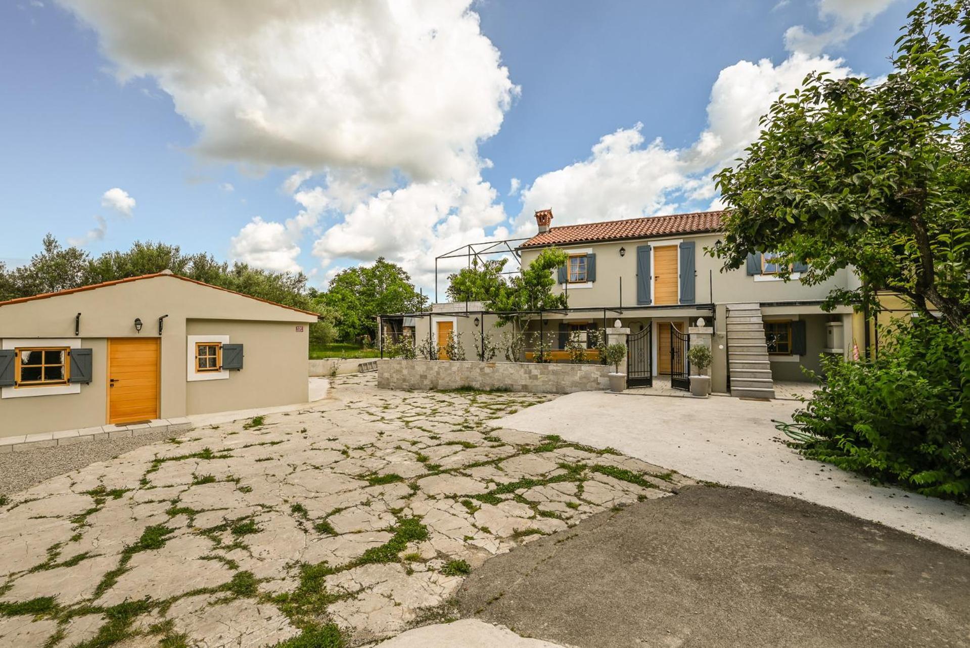 Medanni - Boutique House In Nature With Pool Изола Екстериор снимка